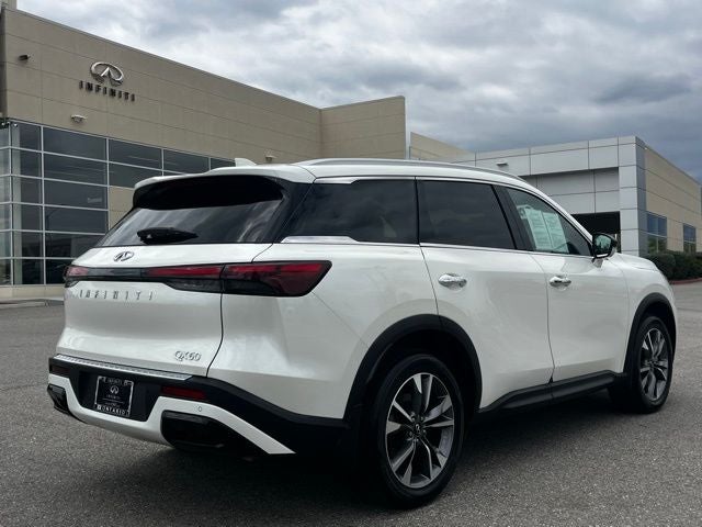 2023 INFINITI QX60 LUXE FWD
