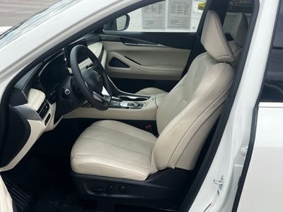 2023 INFINITI QX60 LUXE FWD