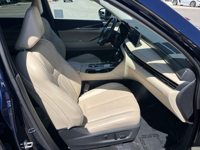 2023 INFINITI QX60 LUXE FWD