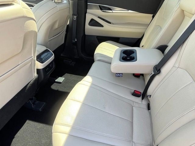 2023 INFINITI QX60 LUXE FWD