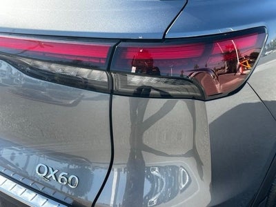 2023 INFINITI QX60 LUXE AWD