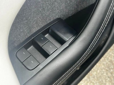 2022 Tesla Model S Base