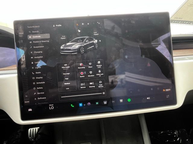 2022 Tesla Model S Base