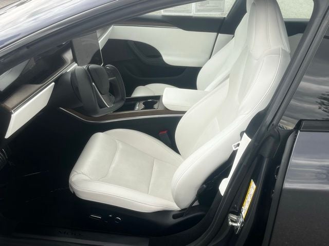 2022 Tesla Model S Base