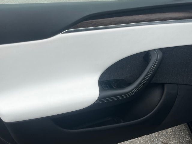 2022 Tesla Model S Base