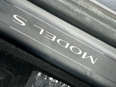 2021 Tesla Model S Plaid