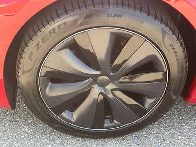 2021 Tesla Model S Plaid