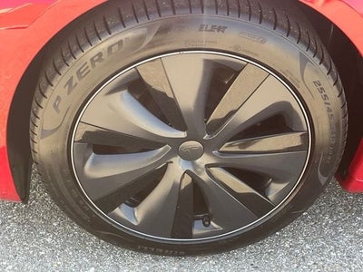 2021 Tesla Model S Plaid