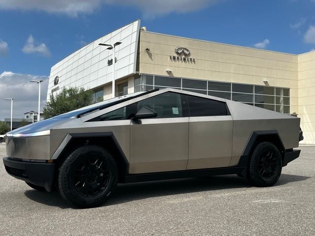 2024 Tesla Cybertruck Base