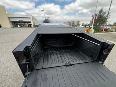 2024 Tesla Cybertruck Base