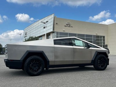 2024 Tesla Cybertruck Base
