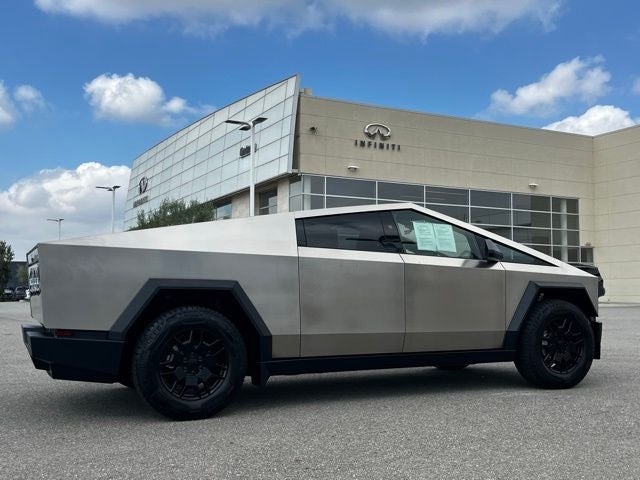 2024 Tesla Cybertruck Base