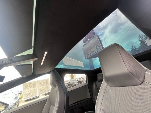 2024 Tesla Cybertruck Cyberbeast