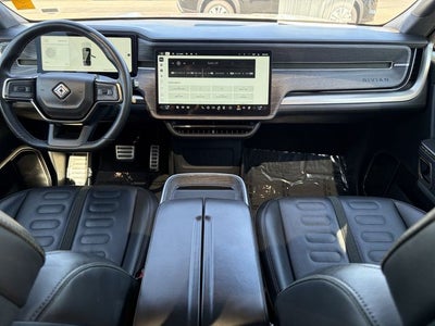 2023 Rivian R1S Adventure