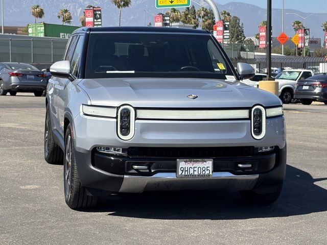 2023 Rivian R1S Adventure