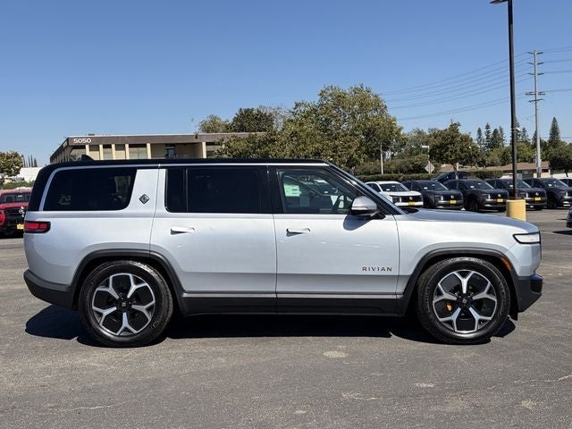 2023 Rivian R1S Adventure