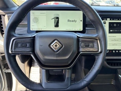 2023 Rivian R1S Adventure