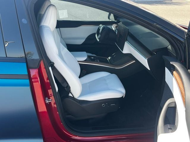 2023 Tesla Model X Standard Range