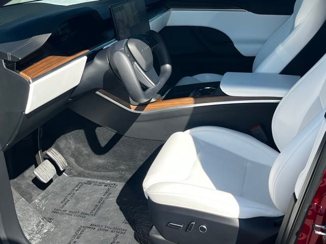 2023 Tesla Model X Standard Range