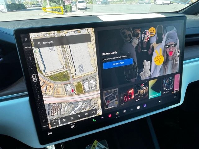 2023 Tesla Model X Standard Range