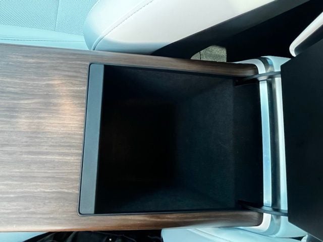 2023 Tesla Model X Standard Range