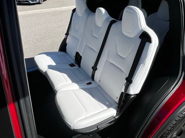 2023 Tesla Model X Standard Range