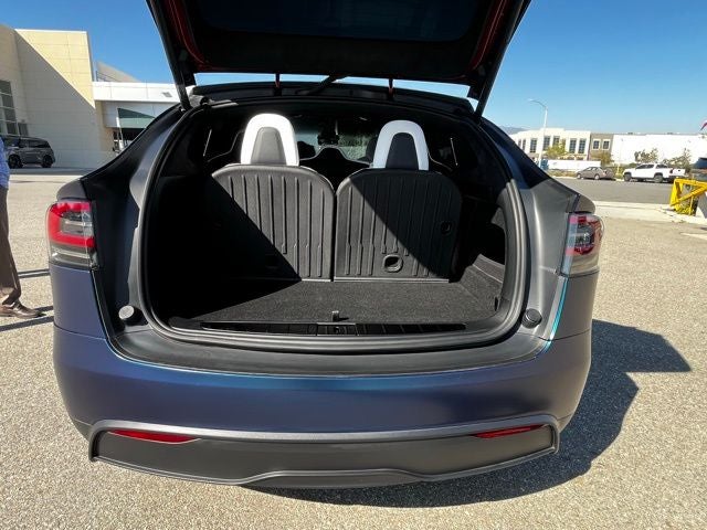 2023 Tesla Model X Standard Range