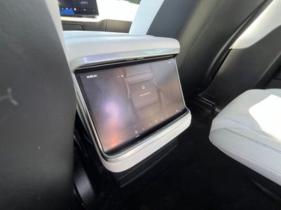 2024 Tesla Model X Plaid
