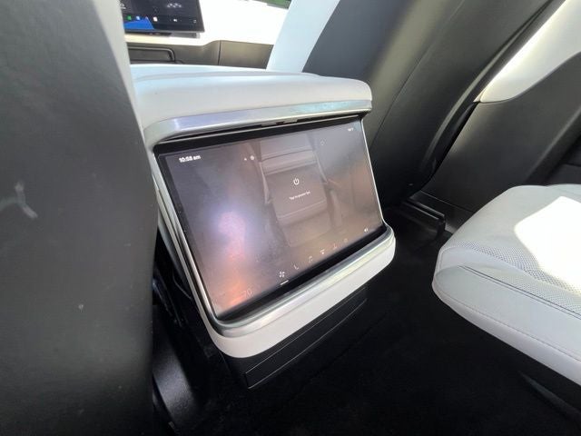2024 Tesla Model X Plaid