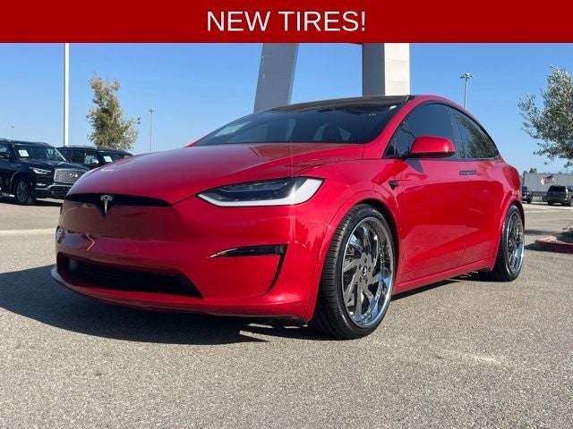2022 Tesla Model X Plaid's photo