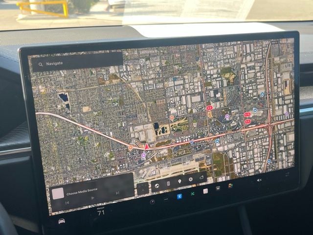 2022 Tesla Model X Plaid
