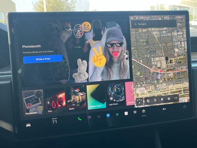 2022 Tesla Model X Plaid