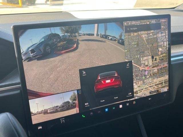 2022 Tesla Model X Plaid
