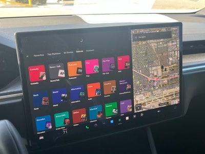 2022 Tesla Model X Plaid