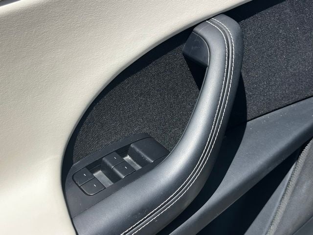 2024 Tesla Model X Base