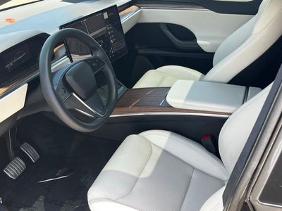 2024 Tesla Model X Base