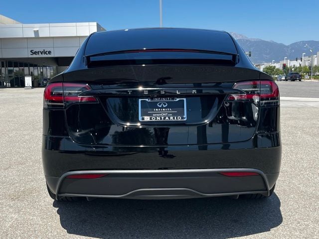 2024 Tesla Model X Base