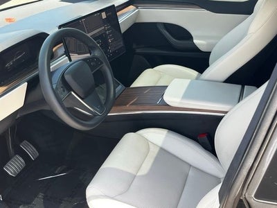 2024 Tesla Model X Base