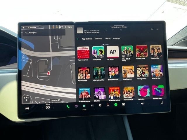 2024 Tesla Model X Base
