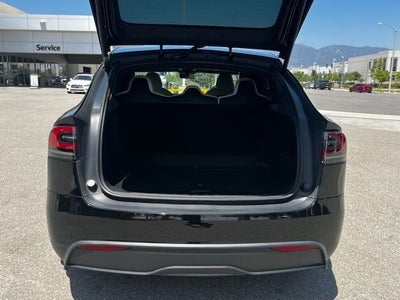 2024 Tesla Model X Base