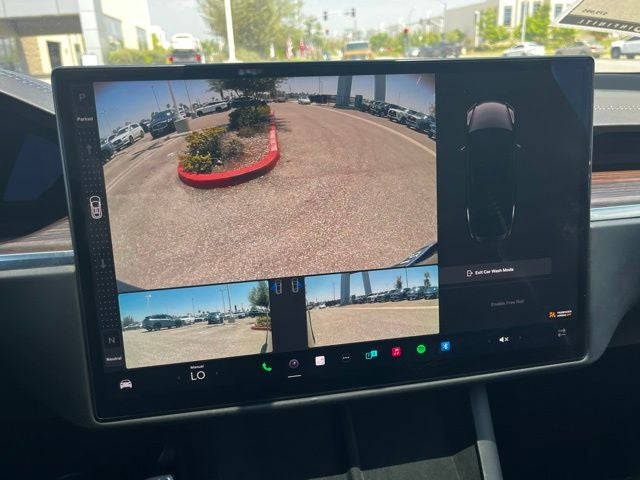 2024 Tesla Model X Base