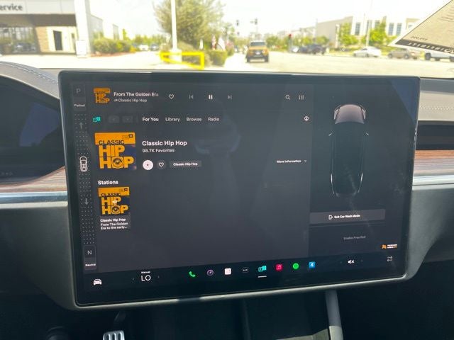 2024 Tesla Model X Base