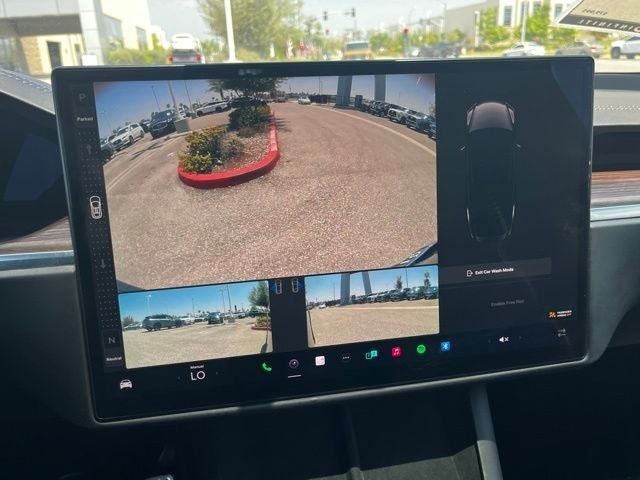 2024 Tesla Model X Base