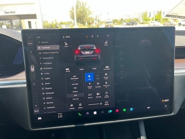 2024 Tesla Model X Base