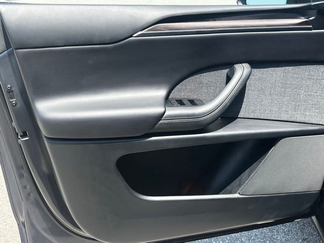 2024 Tesla Model X Base