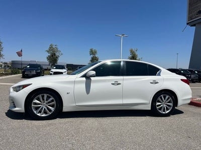 2015 INFINITI Q50 Base