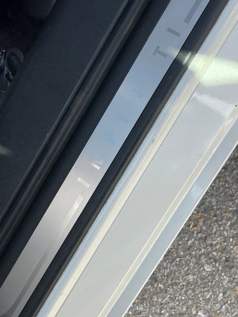 2017 INFINITI Q50 Signature Edition