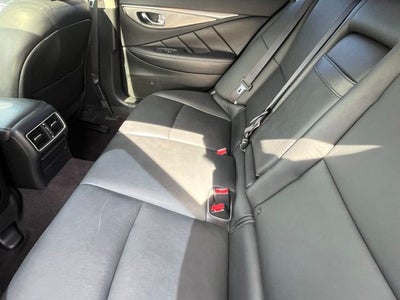 2017 INFINITI Q50 Signature Edition