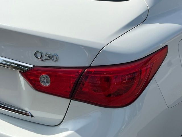 2017 INFINITI Q50 Signature Edition