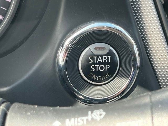 2017 INFINITI Q50 Signature Edition